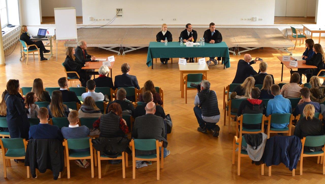 ZOSTALIŚMY PRZYJACIÓŁMI - niecodzienne spotkanie polskich i niemieckich sędziów i uczniów, 16.-20.10.2018, Krzyżowa (FOTO)